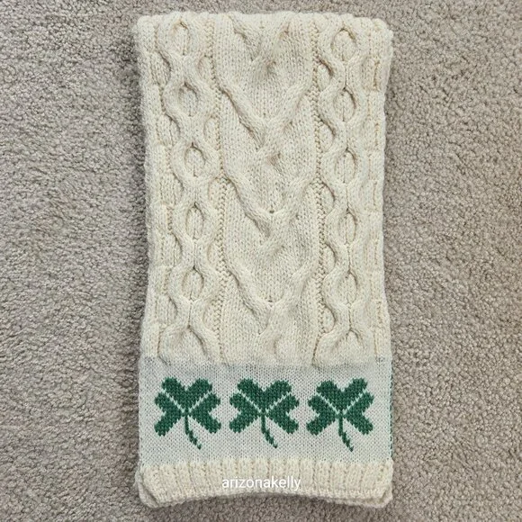Aran Woolen Mills Merino Wool Scarf with Shamrocks Ireland - Picture 1 of 10